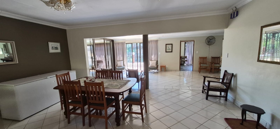 11 Bedroom Property for Sale in Groot Marico North West